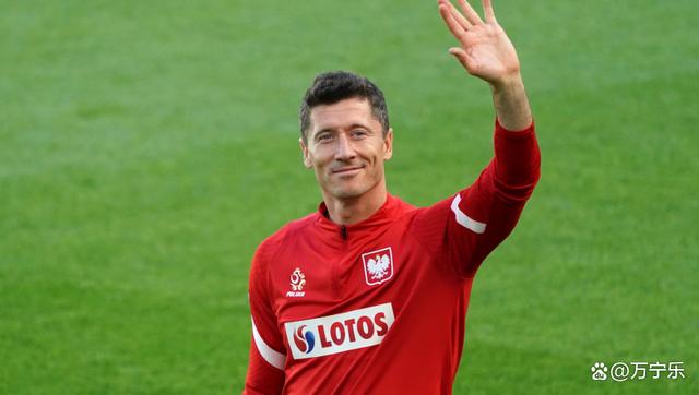 九游娱乐-莱万多夫斯基连续二十场比赛得分超过持续失利，德国队不断突破！上演精彩一战的简单介绍