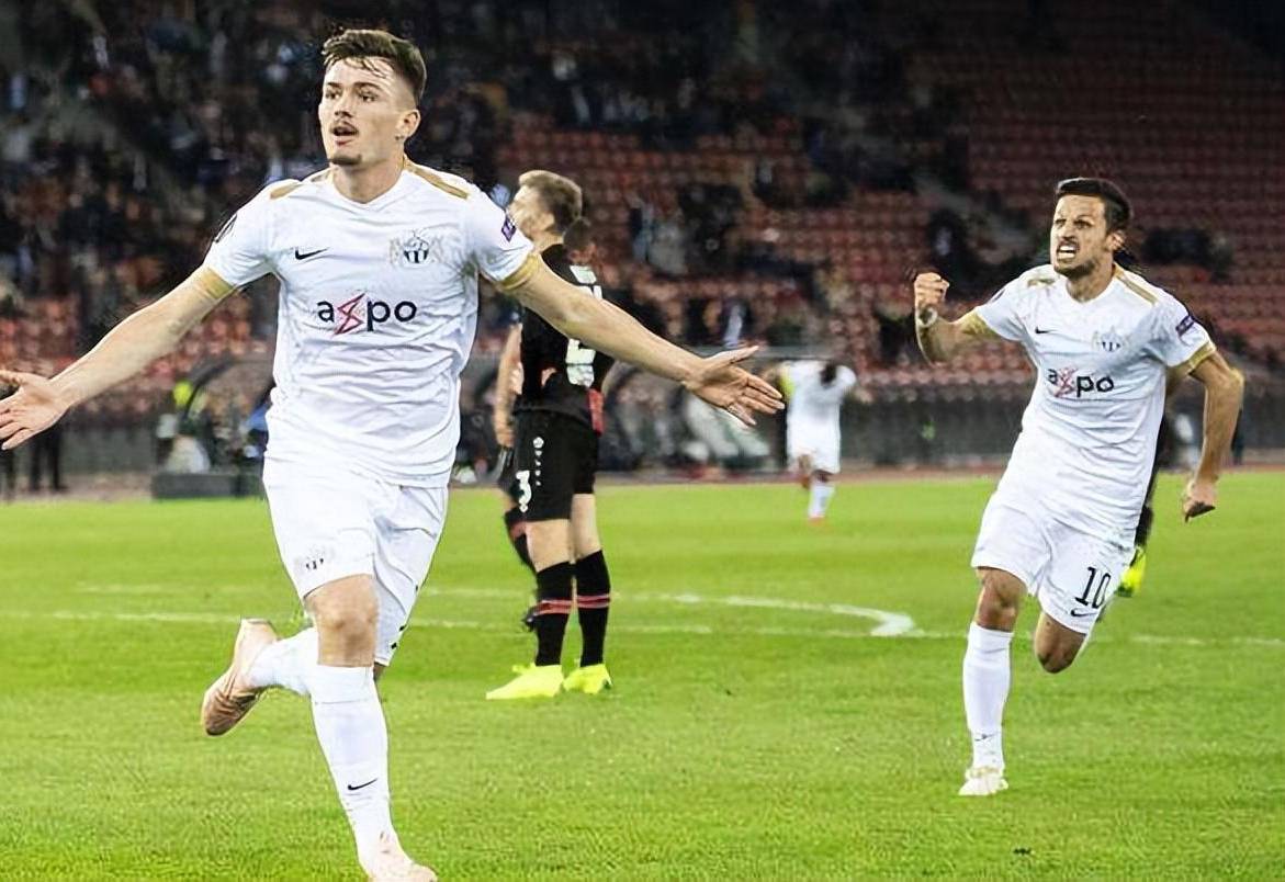 九游游戏大全-那不勒斯迎欧冠关键赛，国际比赛日更衣室发声，球迷炸锅，心理建设被强调的简单介绍